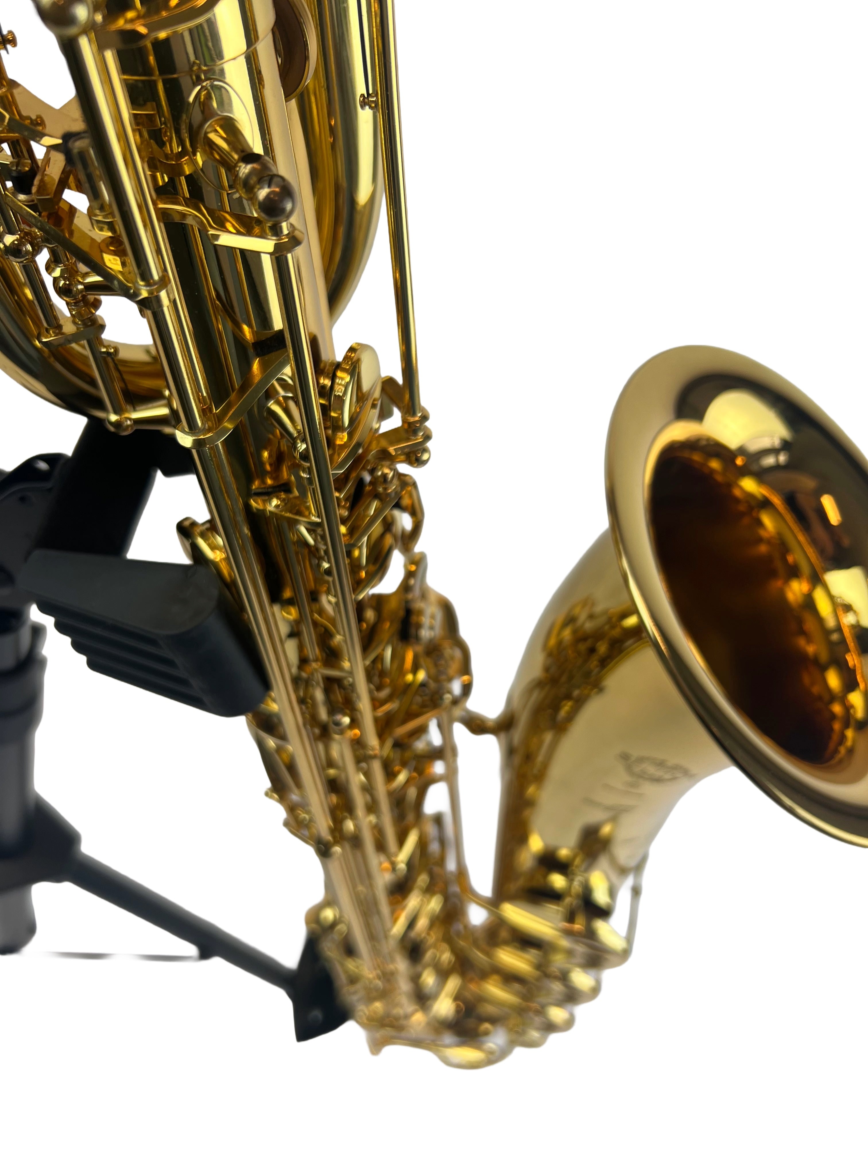 henri-selmer-paris-serie-iii-saxophone-baryton-verni-n-7379xx image 5