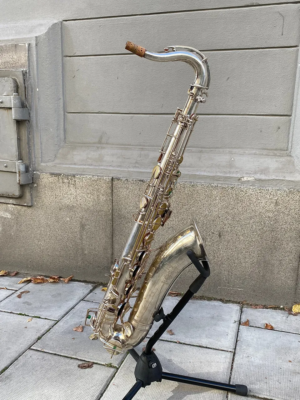 henri-selmer-paris-saxophone-t-nor-mod-le-26-n-8228-1928-vintage image 1