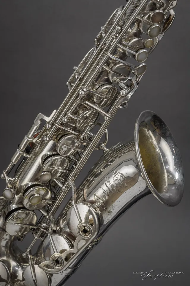 henri-selmer-paris-mark-vi-saxophone-alto-argent-1972-n-195755 image 1