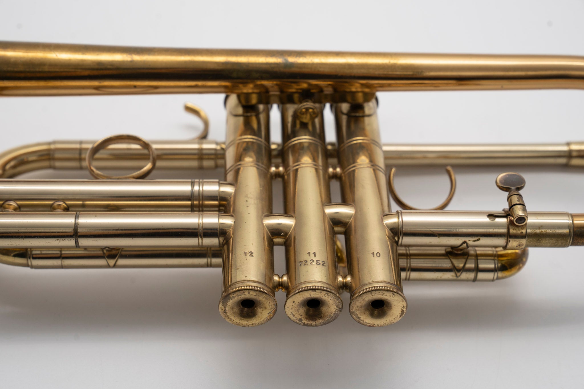 henri-selmer-paris-trompette-en-ut-c700-n-72252-1979-pavillon-d-montable-rewind image 8