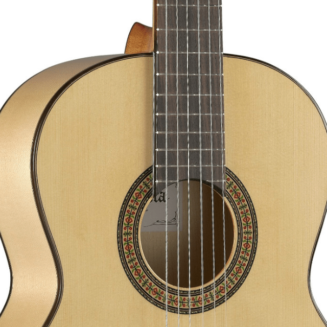 alhambra-guitarras-3-f-guitare-flamenco image 3