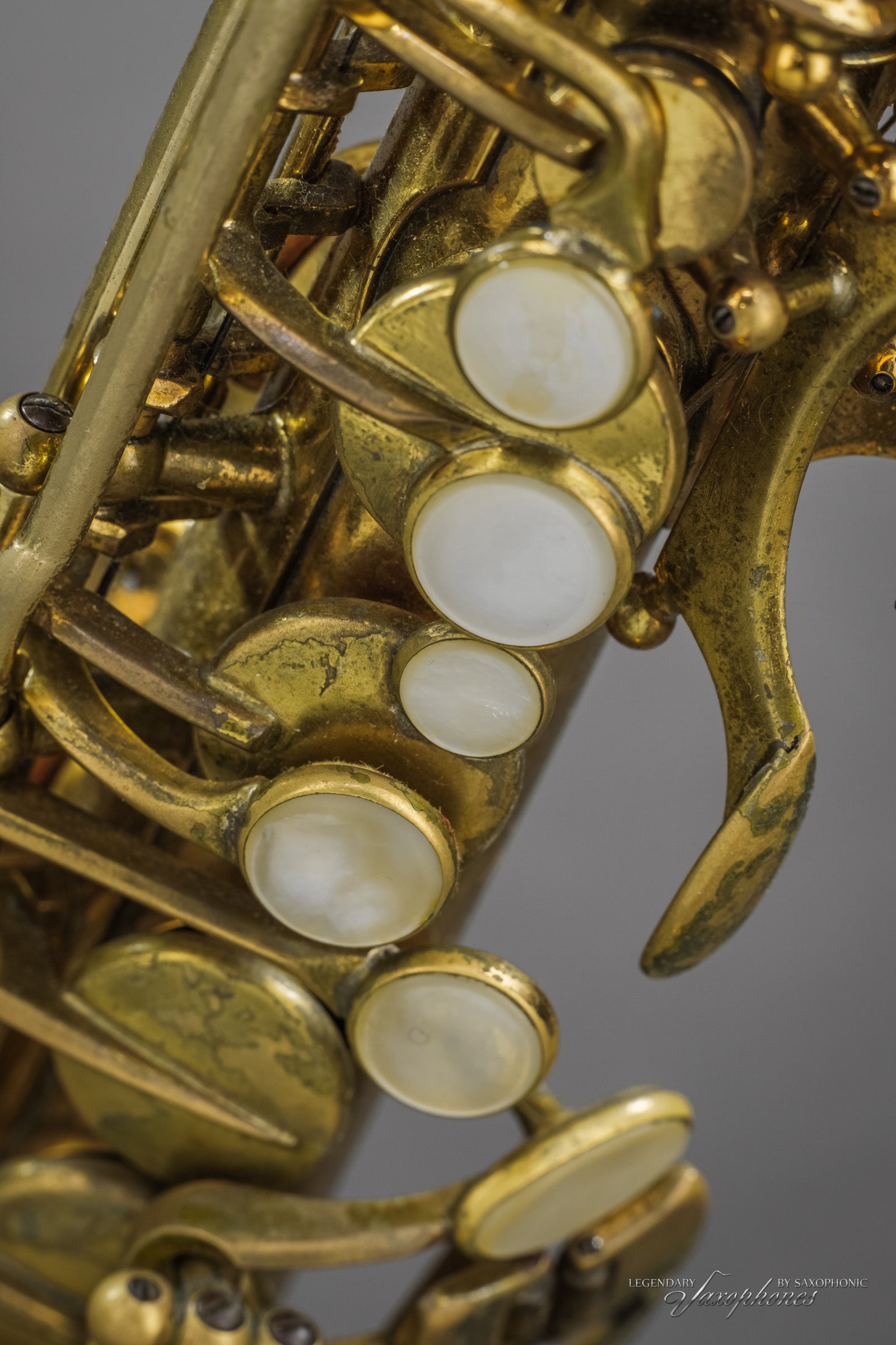 henri-selmer-paris-saxophone-alto-balanced-action-n-29699-1940-vintage image 2