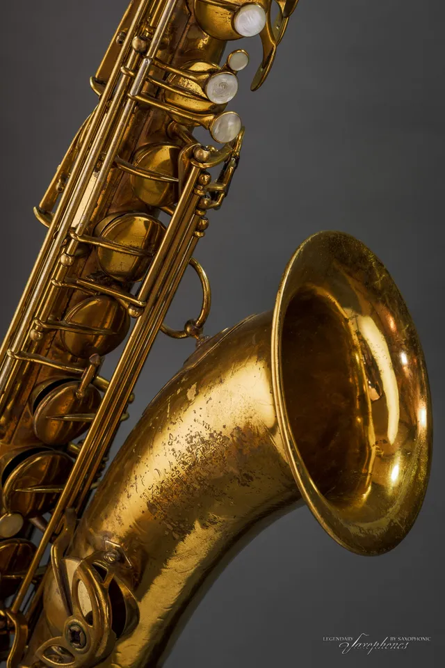 henri-selmer-paris-balanced-action-saxophone-t-nor-1937-n-23569-verni-sba-vintag image 1