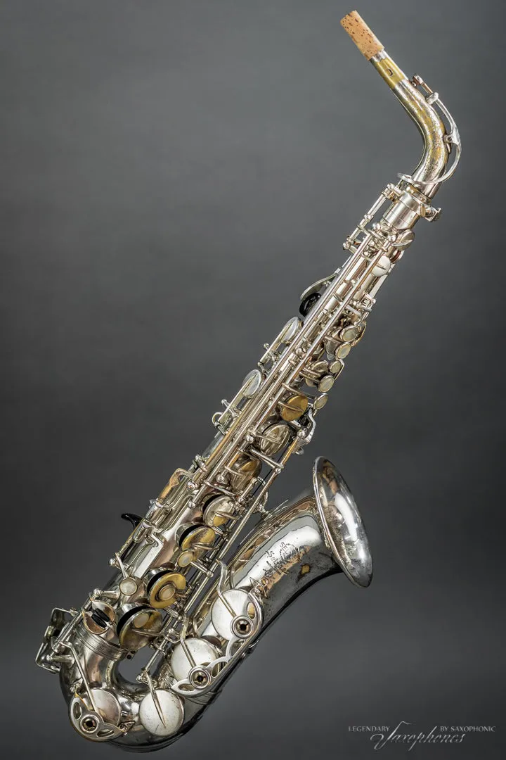 henri-selmer-paris-saxophone-alto-mark-vi-fa-aigu-1972-n-200486-argent-player-s- image 1