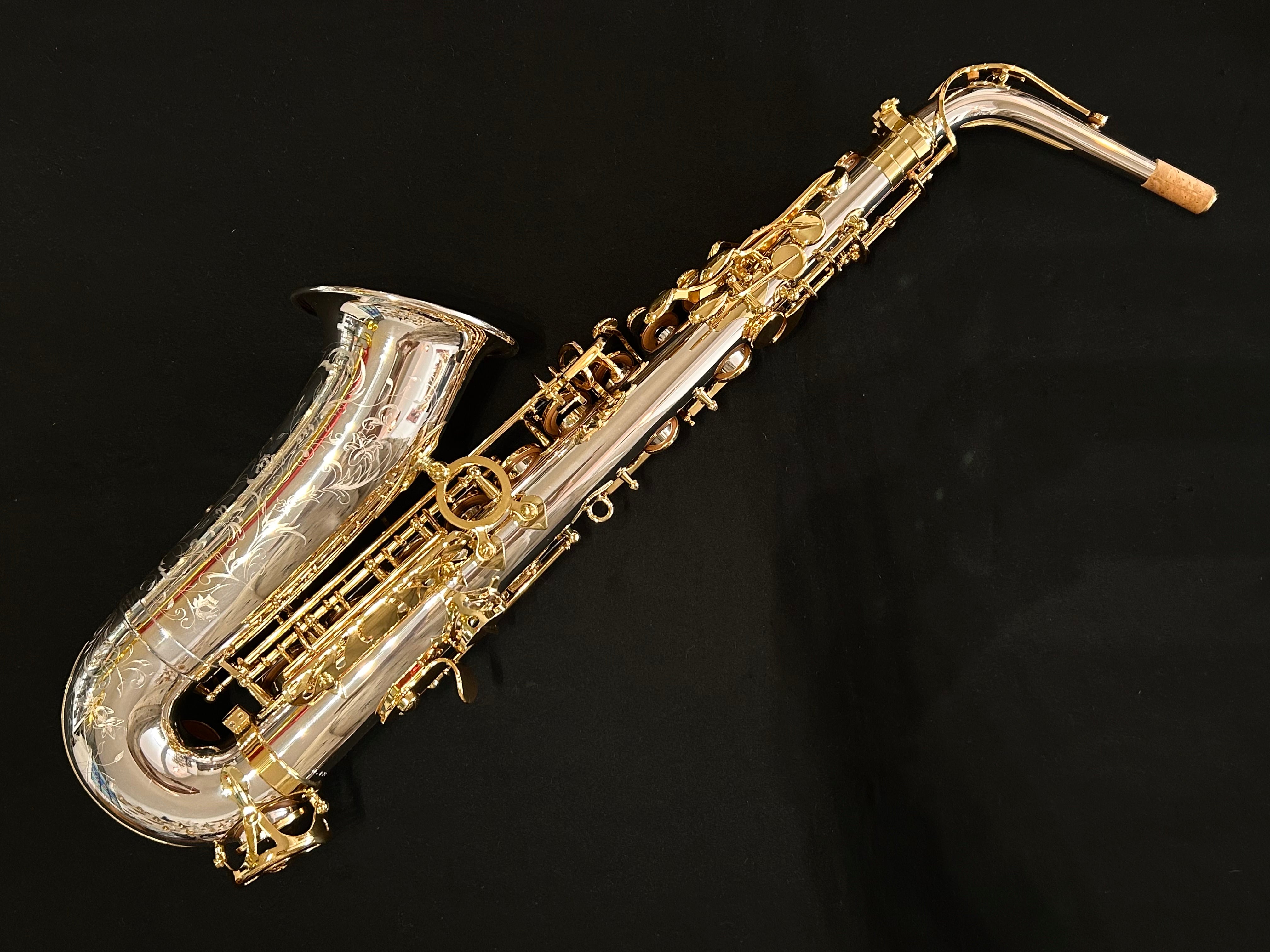 henri-selmer-paris-s-rie-iii-saxophone-alto-argent-massif-avec-tui-bam-peak-perf image 3