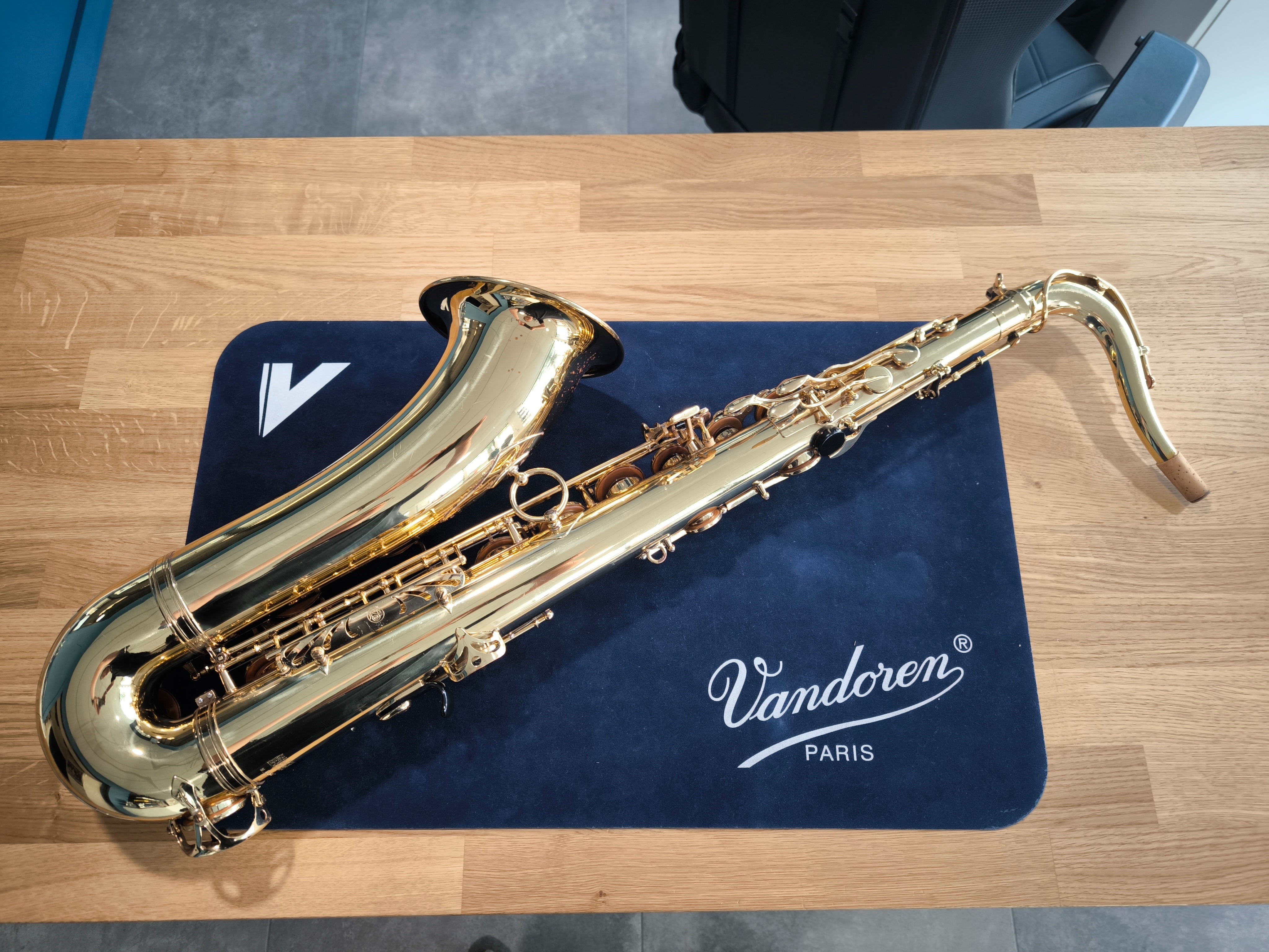 henri-selmer-paris-mark-vi-saxophone-t-nor-1971-n-2026xx-verni image 4