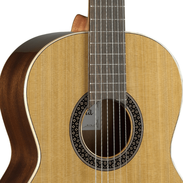 alhambra-1-c-ht-1-2-guitare-classique-enfant-table-c-dre-massif image 4