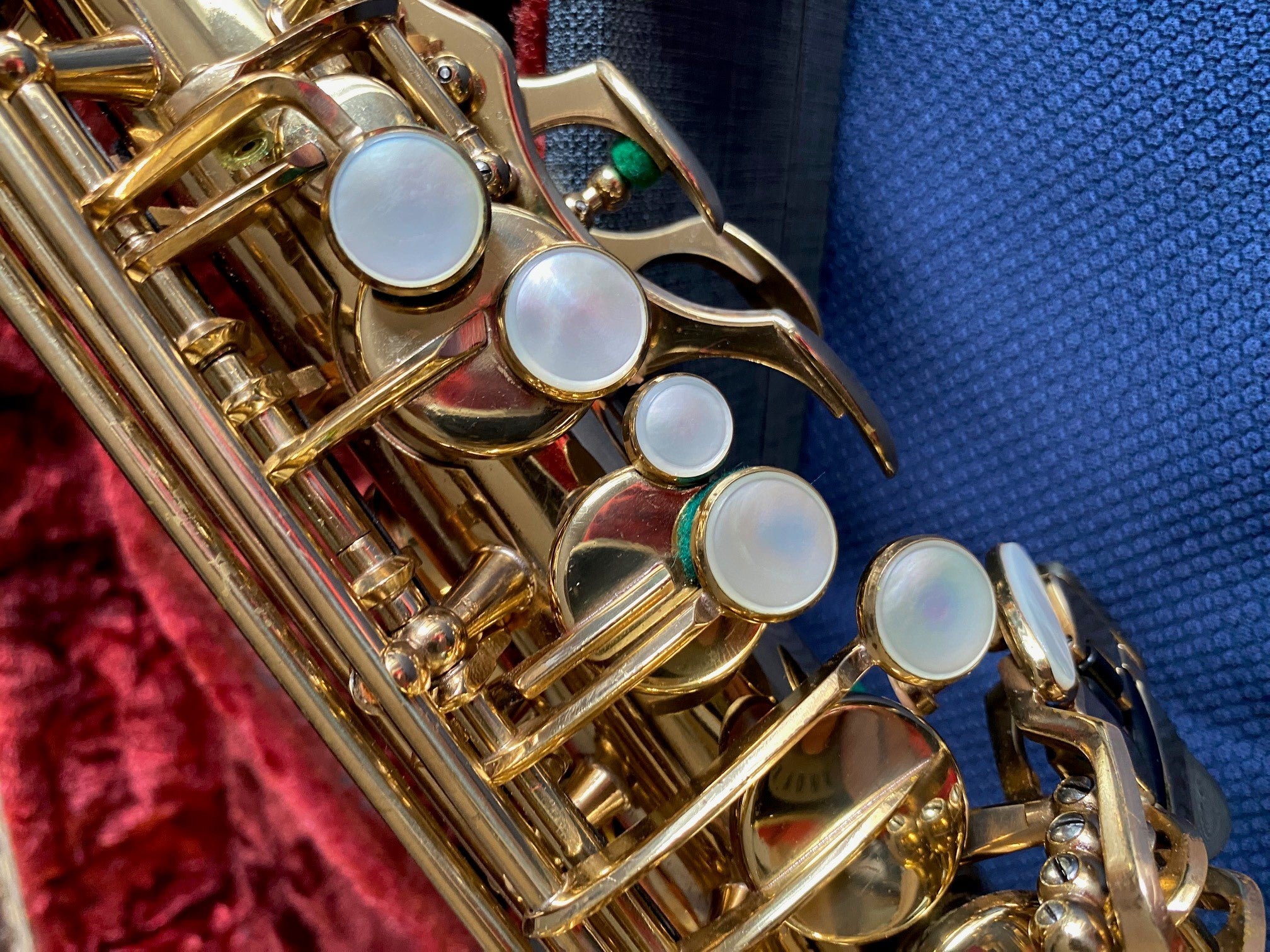 henri-selmer-paris-saxophone-alto-mark-vi-n-225809-1973-verni image 4