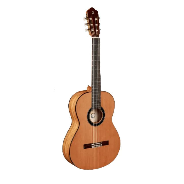 alhambra-guitarras-6-olivo-guitare-classique-table-c-dre-fond-olivier image 1