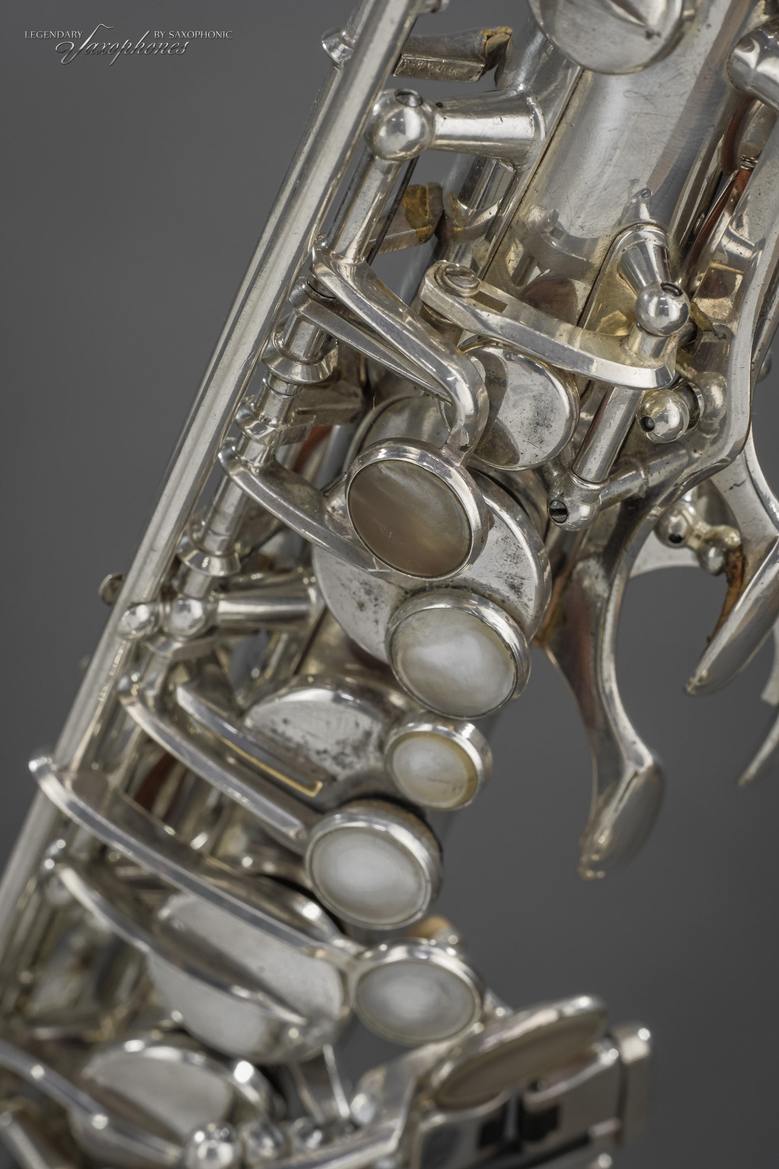 henri-selmer-paris-mark-vi-saxophone-alto-argent-1972-n-195755 image 3
