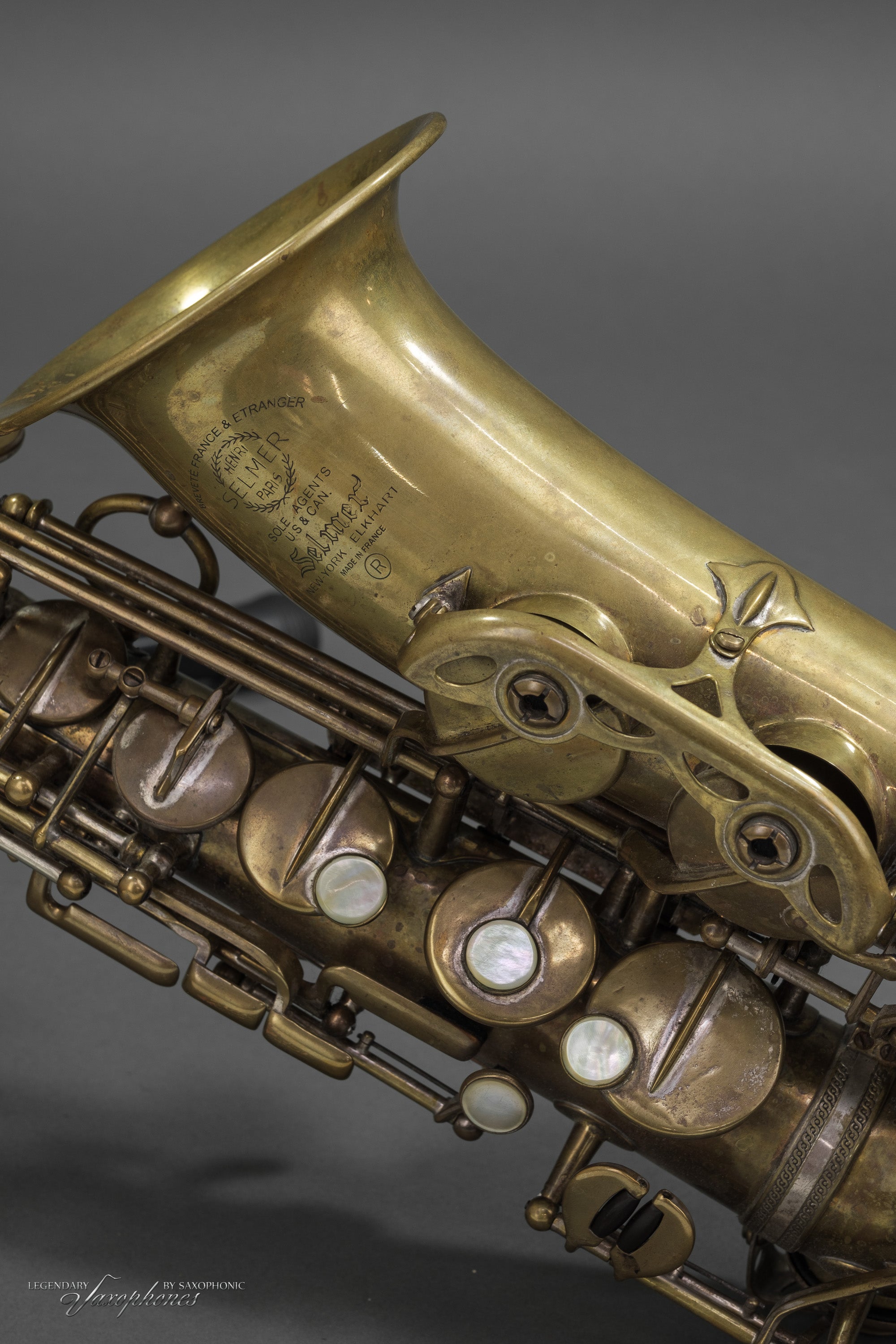 henri-selmer-paris-saxophone-alto-super-action-sba-n-46484-vintage-patin image 8