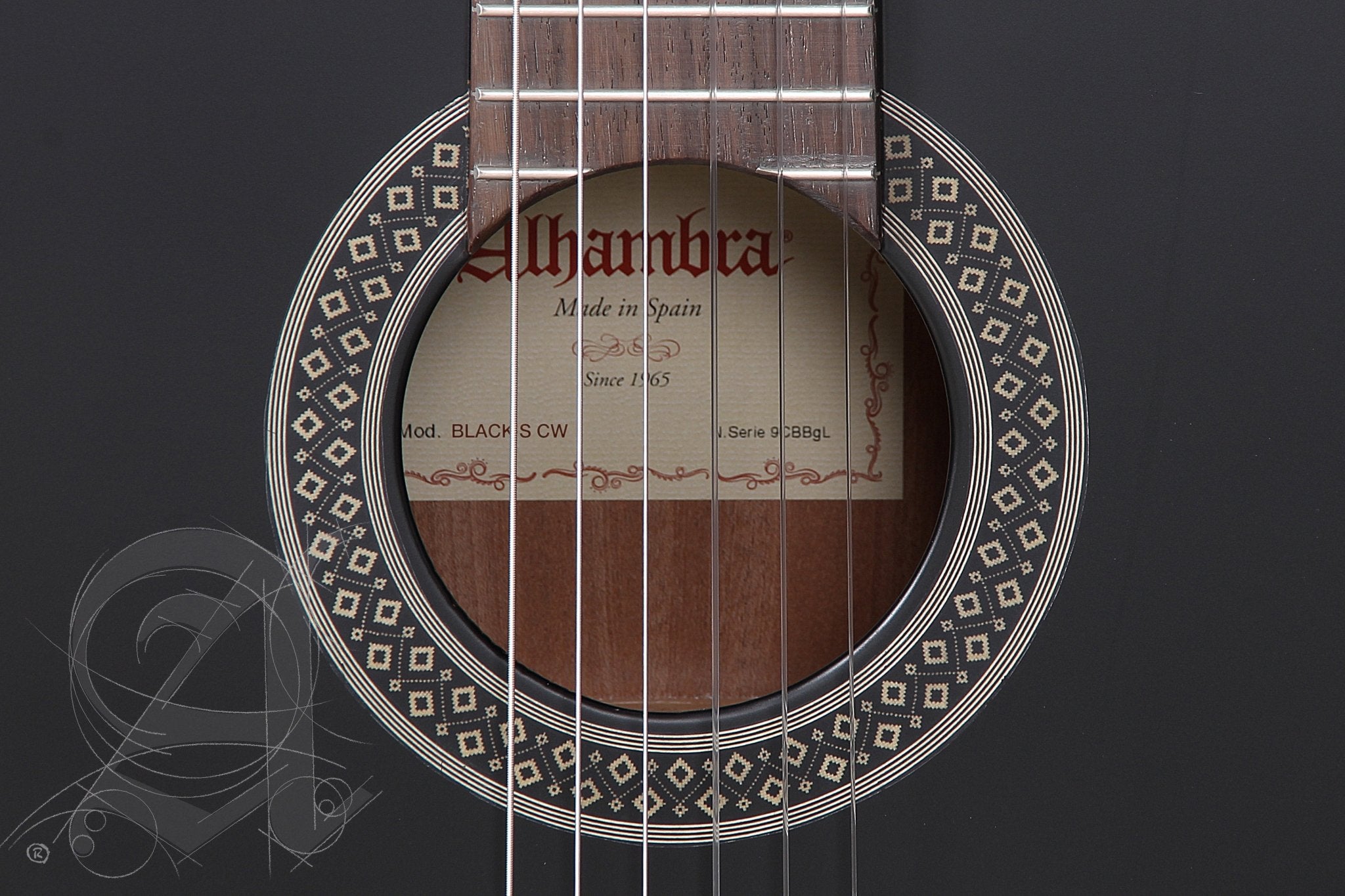 alhambra-black-satin-ct-ez-guitare-classique-electro-crossover-satin-e image 6