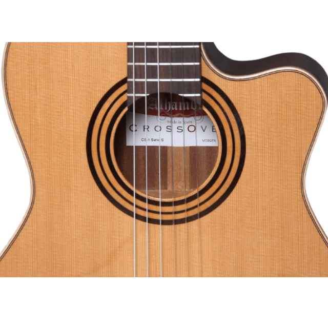 alhambra-guitarras-cs-1-cw-e1-guitare-crossover-cutaway image 3